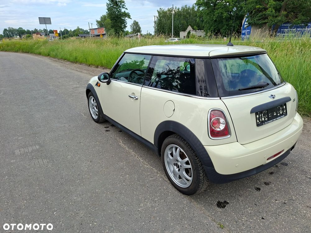 MINI ONE Standard - 4