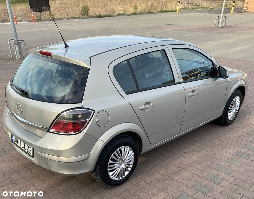 Opel Astra 1.4 - 2