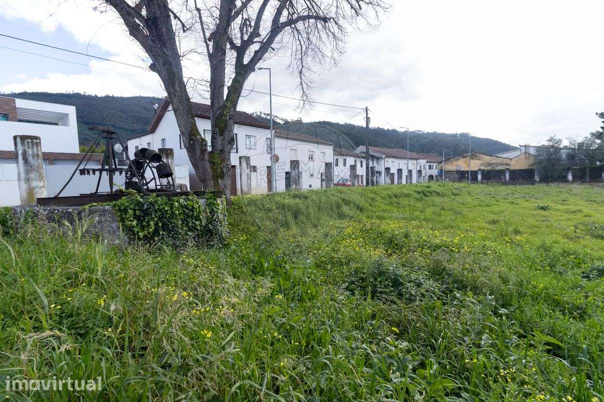 Terreno  para venda - Grande imagem: 2/8