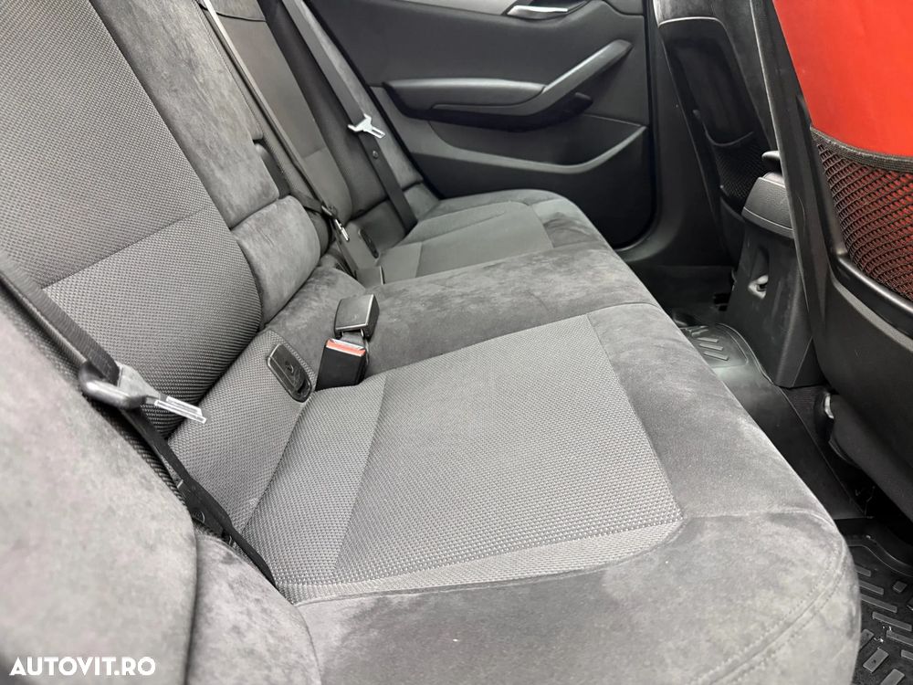 BMW X1 xDrive20d Aut. Sport Line - 29