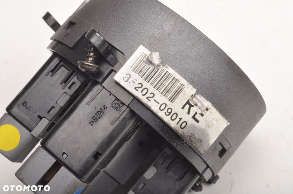 SSANGYONG KYRON PANEL PRZEŁĄCZNIKÓW 35202-09010 - 2