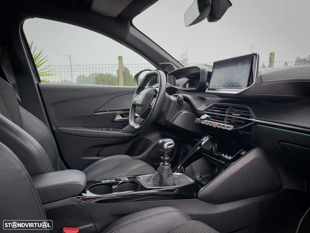 Peugeot 208 1.2 PureTech GT Line - 7