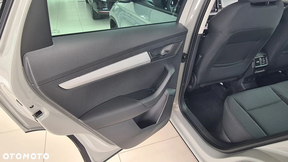 Skoda Karoq 1.5 TSI ACT Drive DSG - 11