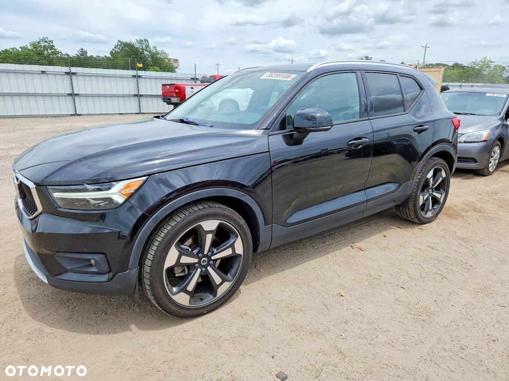Volvo XC 40 - 2