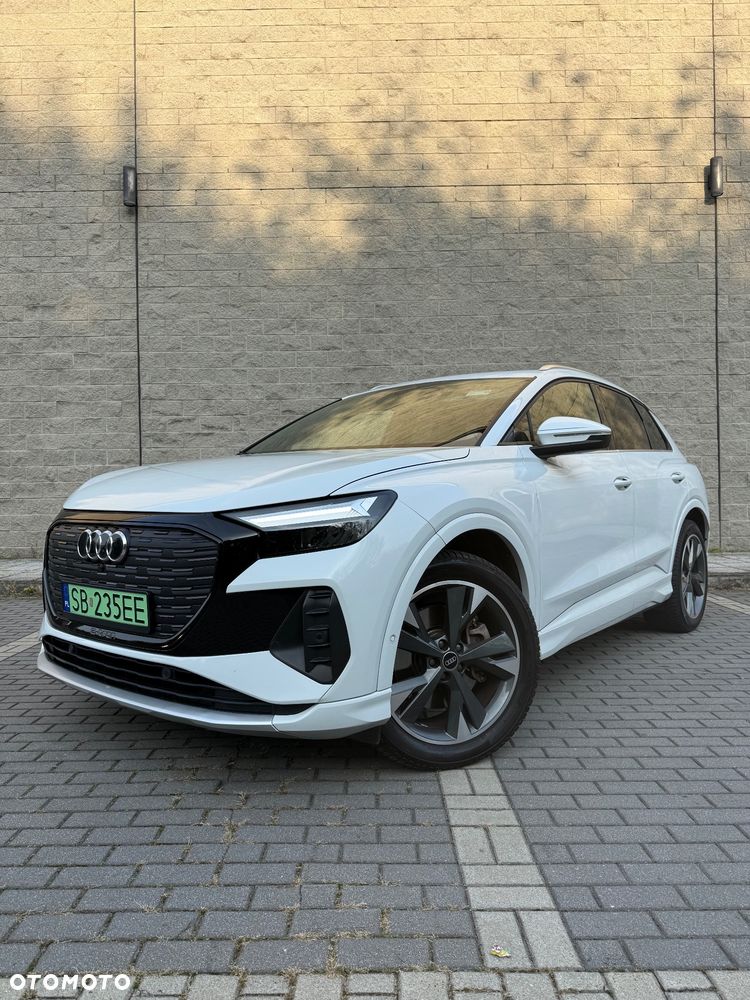 Audi Q4 e-tron - 1