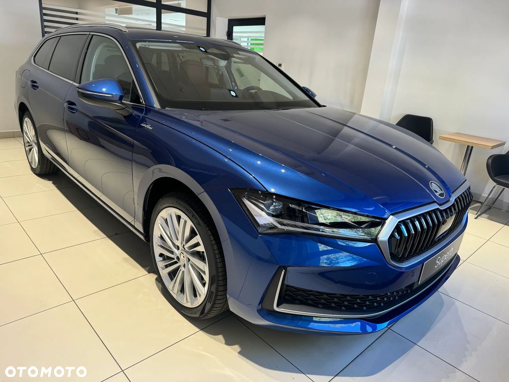 Skoda Superb 2.0 TDI SCR 4x4 L&K DSG - 2