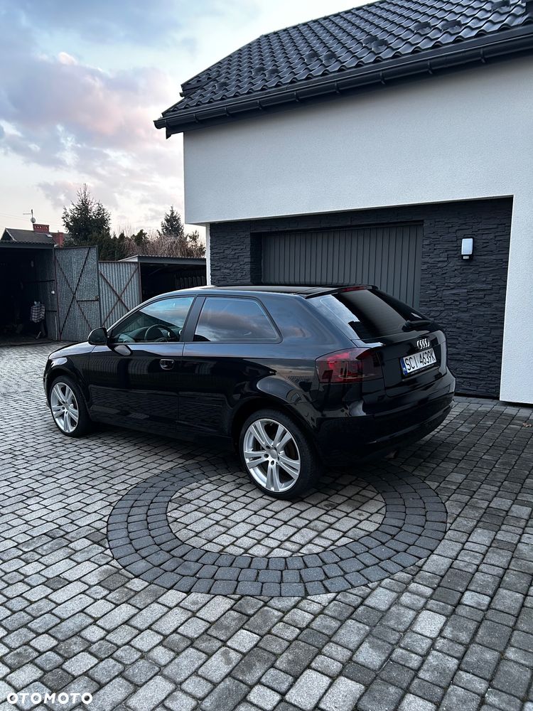 Audi A3 3-drzwiowe 1.6 Attraction - 4