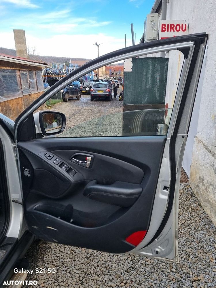 Usa Dreapta Fata Hyundai IX35 2010 - 2019 SUV 4 Usi Sleek Silver RAH (1427) - 2