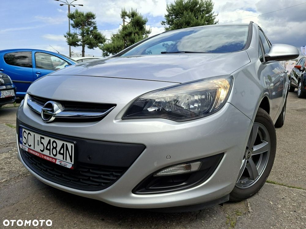 Opel Astra 1.4 Turbo - 2