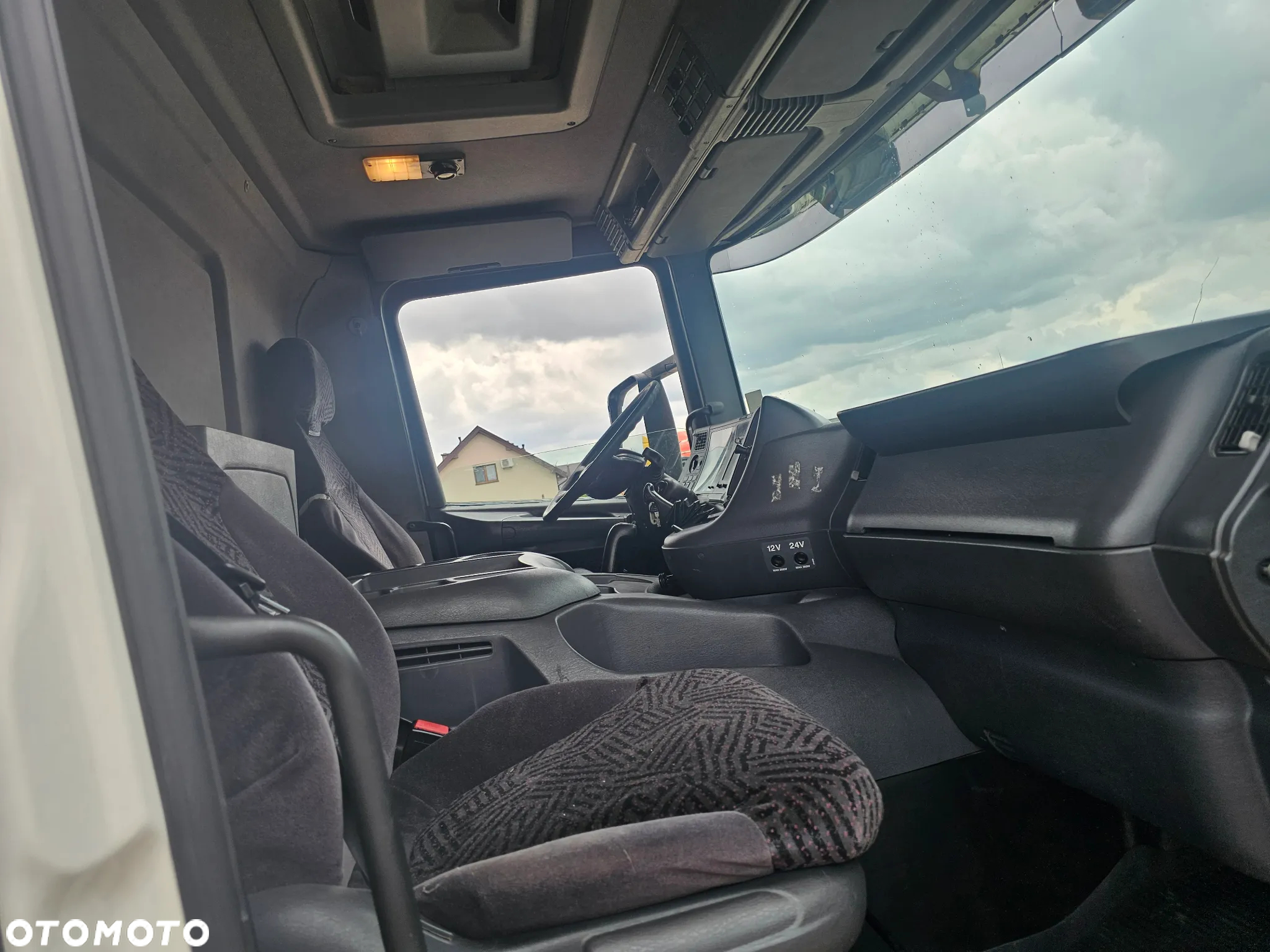 Scania P 114 ; 4X2 ; 380 - 13