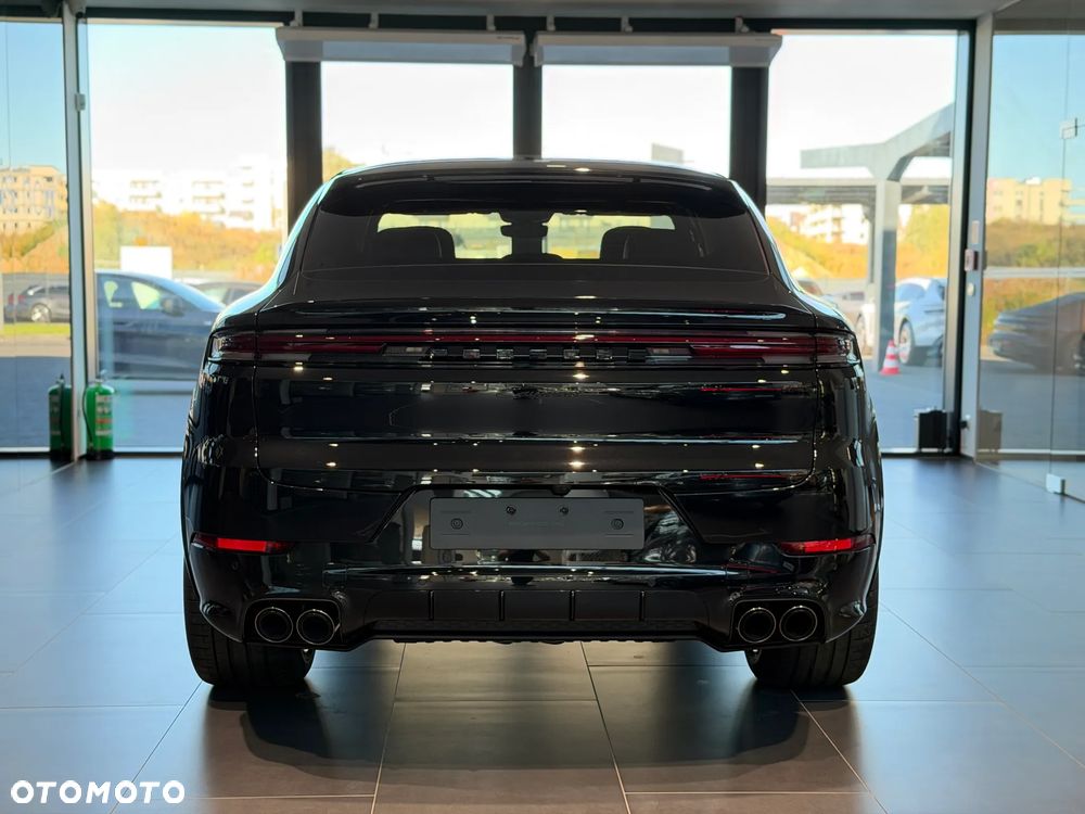 Porsche Cayenne E-Hybrid PHEV Black Edition - 6
