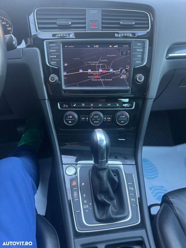 Volkswagen Golf 2.0 TDI DSG Highline - 6