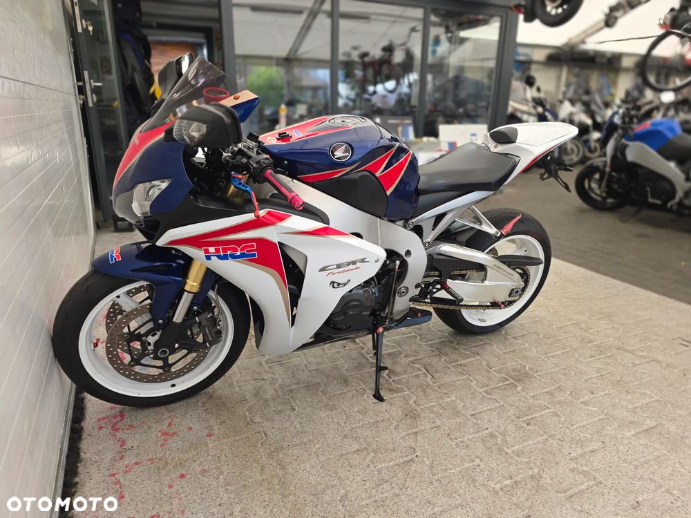 Honda CBR - 22