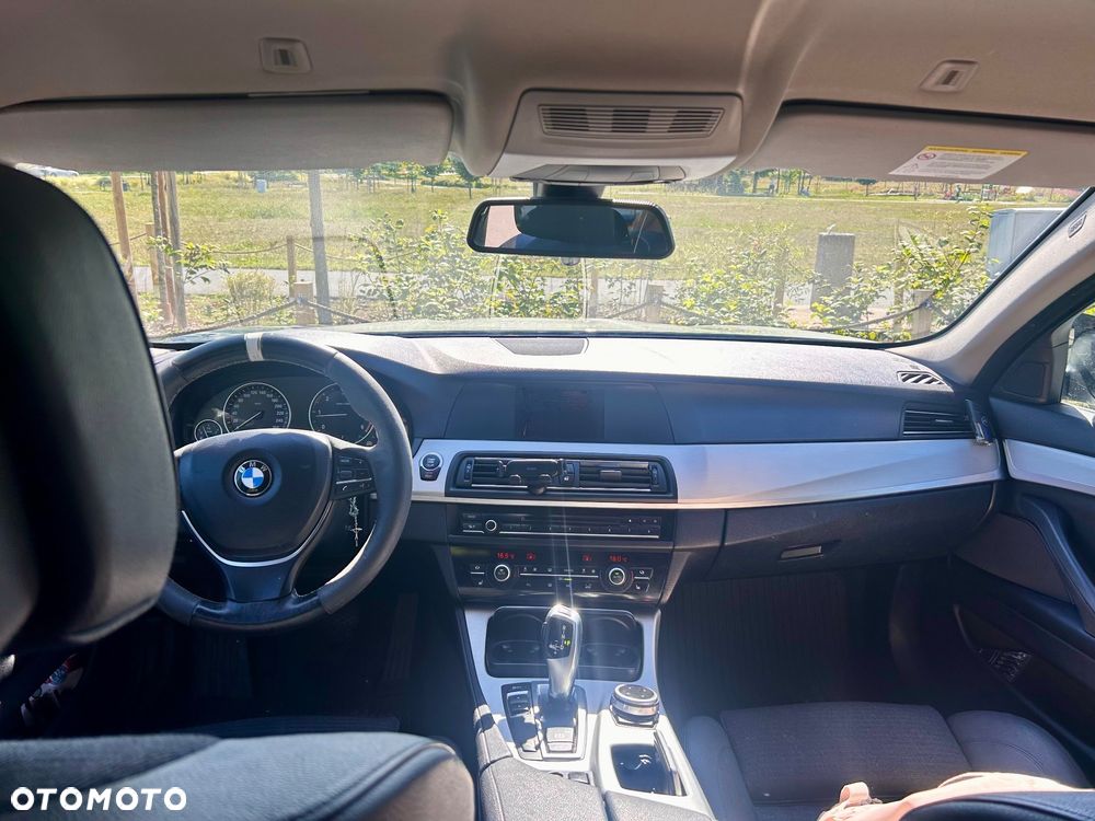 BMW Seria 5 520d - 9
