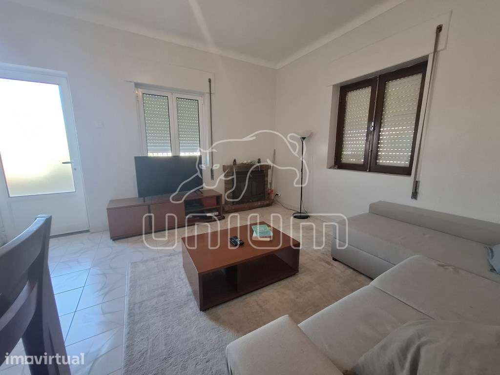 Moradia T3 com logradouro e garagem - Grande imagem: 5/15