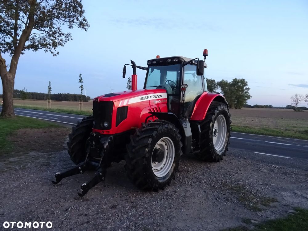 Massey Ferguson - 1