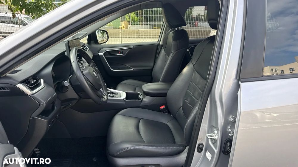 Toyota RAV4 2.5 VVT-iE 4x4 Luxury - 26