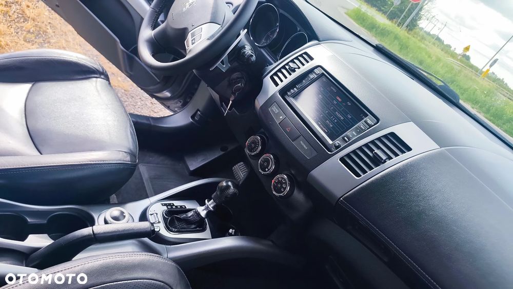 Peugeot 4007 2.2HDi Platinum Euro5 - 21