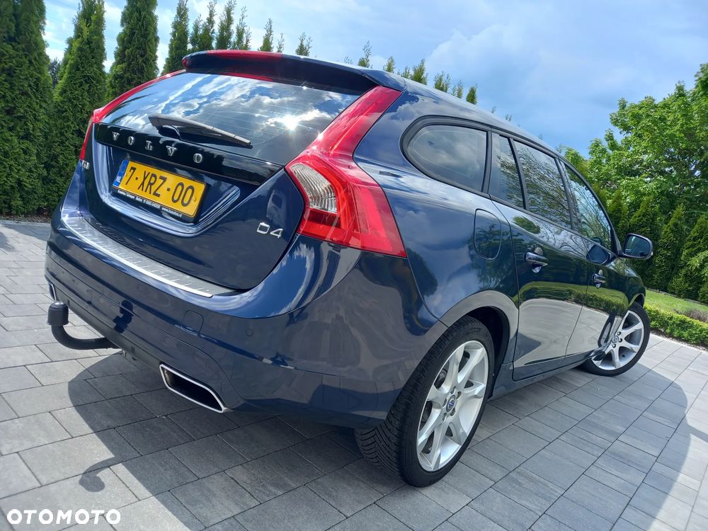 Volvo V60 D4 Ocean Race - 6