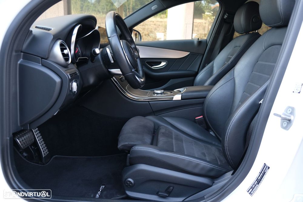Mercedes-Benz C 300 de AMG Line - 12
