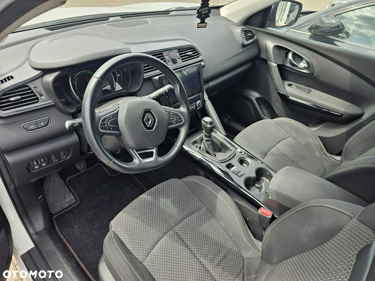 Renault Kadjar 1.2 Energy TCe Adventure - 21
