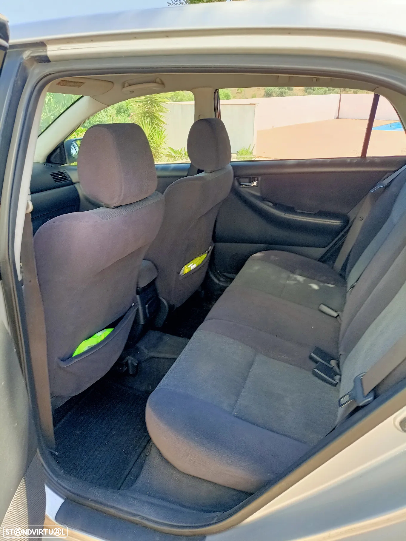 Toyota Corolla 2.0 D-4D Sol - 10