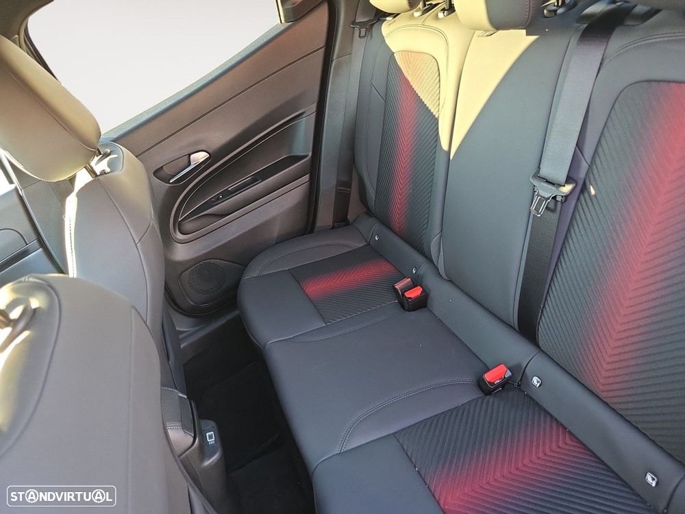 Alfa Romeo Junior 1.2 Speciale eDCT6 - 13