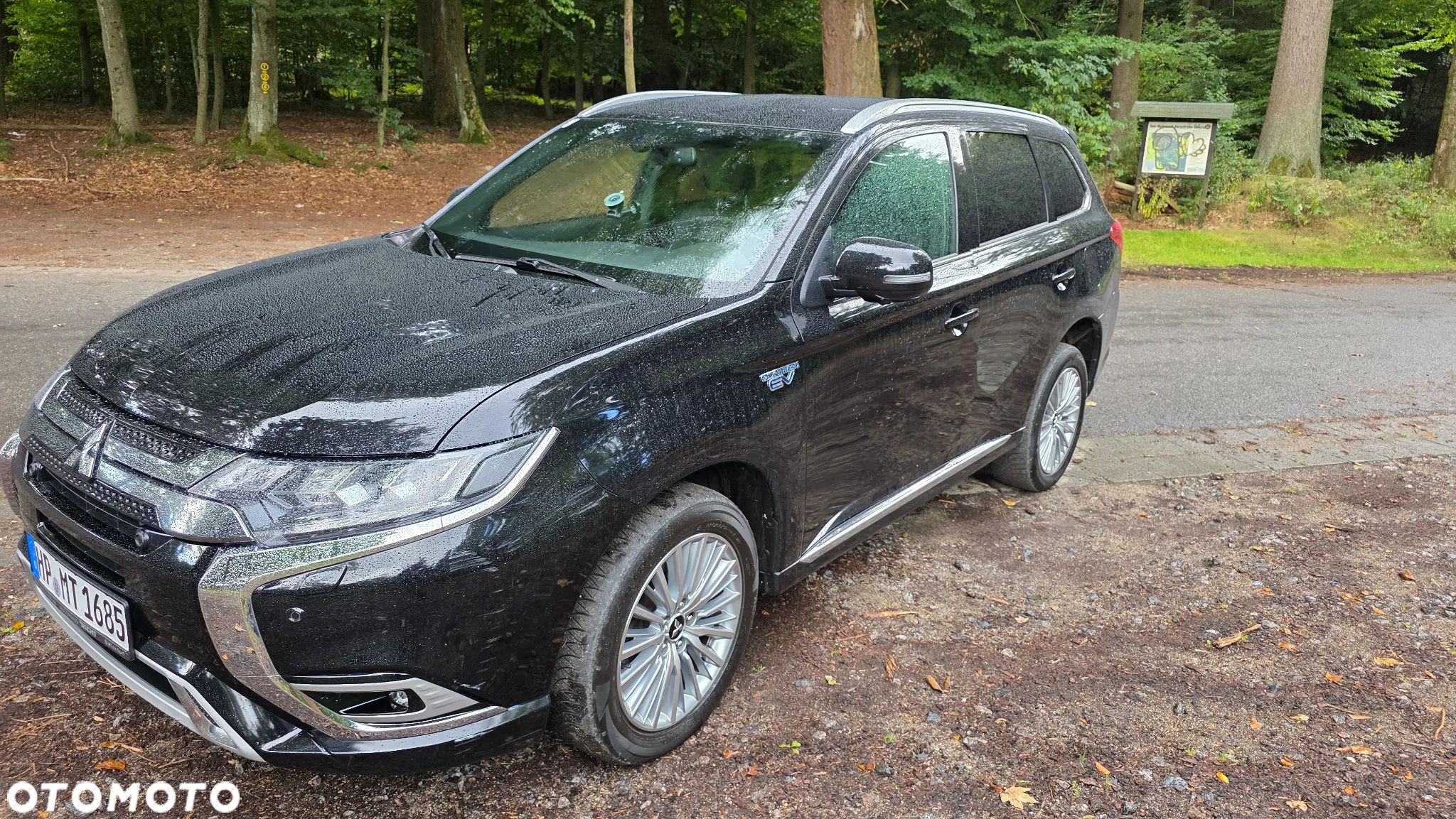 Mitsubishi Outlander 2.4 4WD Plug-In Hybrid Spirit+ - 1