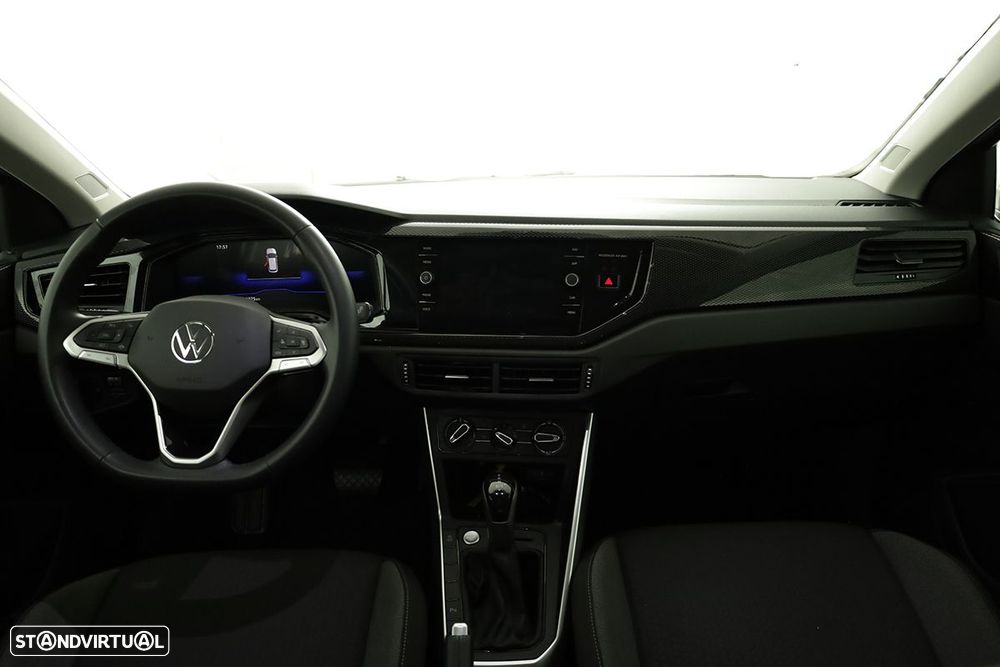 VW Taigo 1.0 TSI Urban DSG - 8