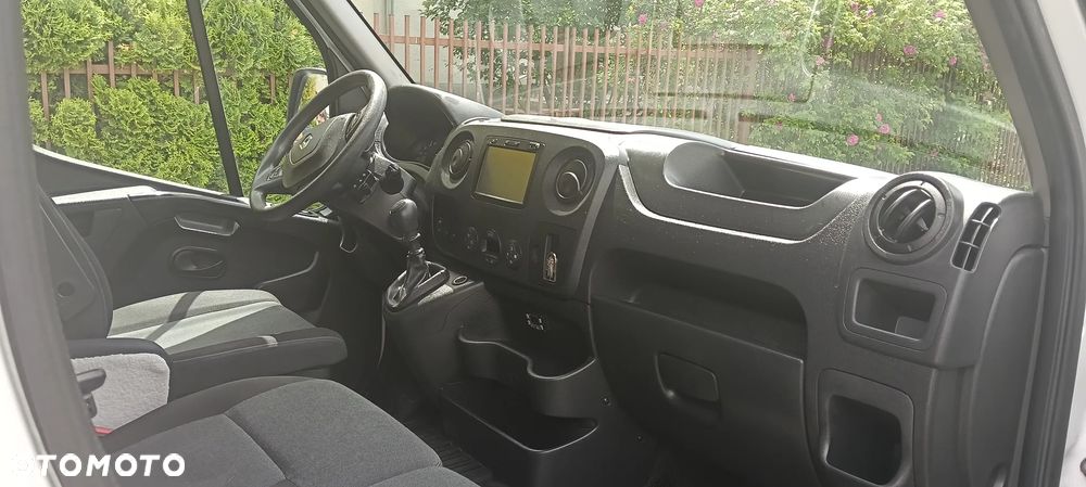 Renault Master - 9