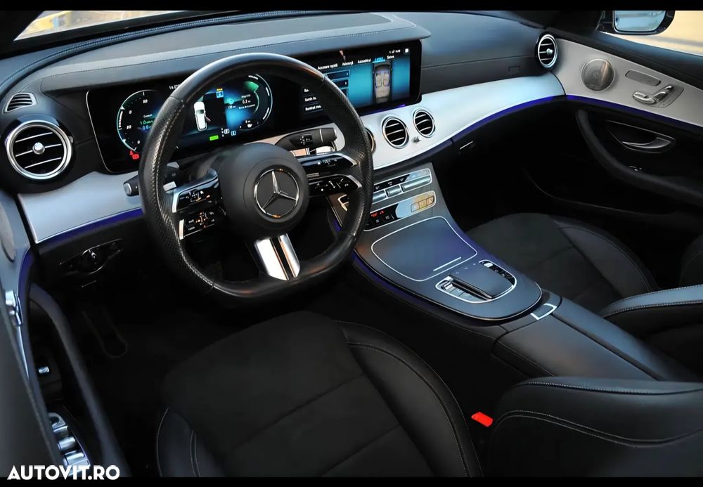 Mercedes-Benz E 300 de 9G-TRONIC AMG Line - 9