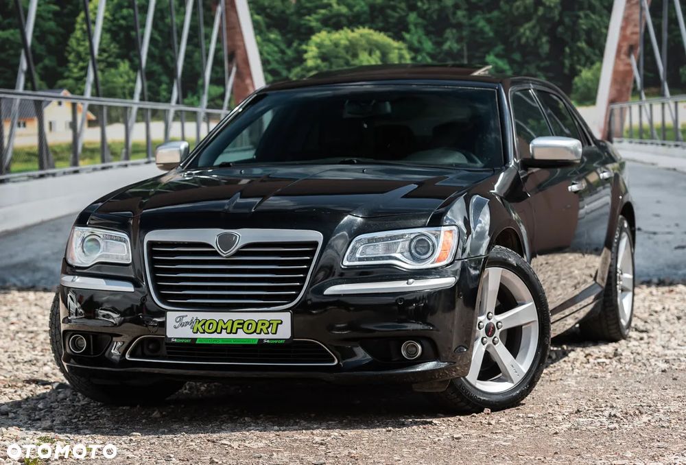 Lancia Thema 3.6 Executive AWD - 1