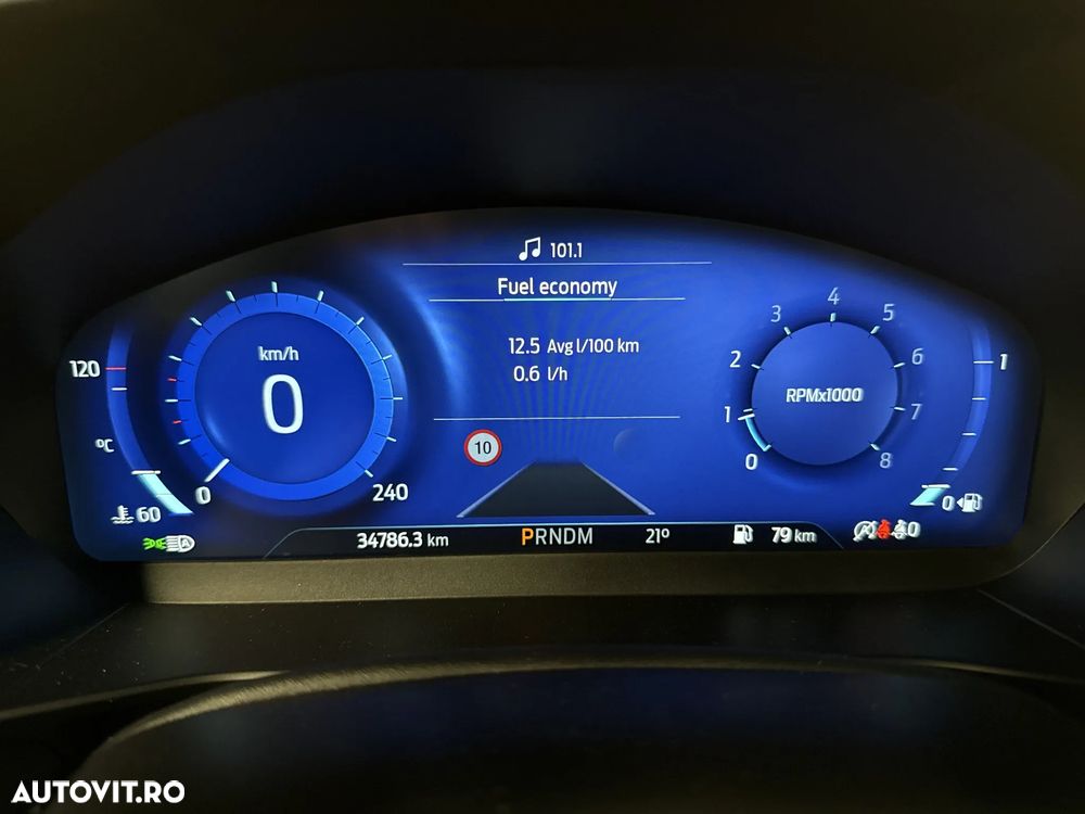 Ford Focus 1.0 EcoBoost MHEV ST-Line X - 16