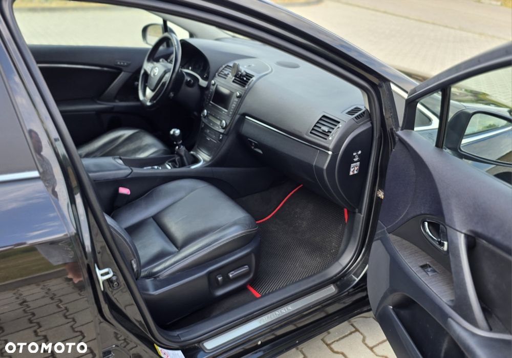 Toyota Avensis - 6