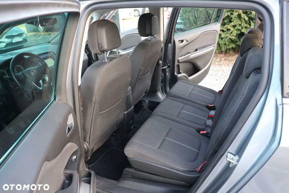 Opel Zafira 1.4 Turbo Edition - 10