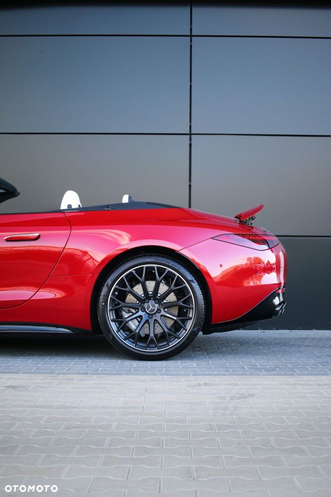 Mercedes-Benz SL - 37