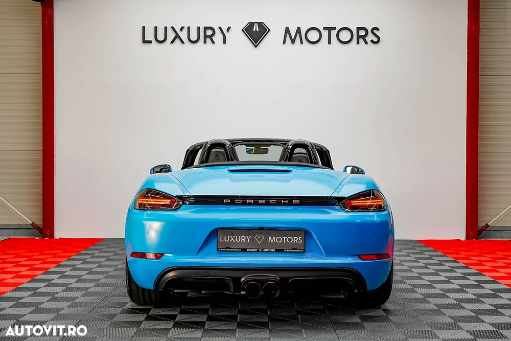 Porsche Boxster 718 GTS PDK - 9