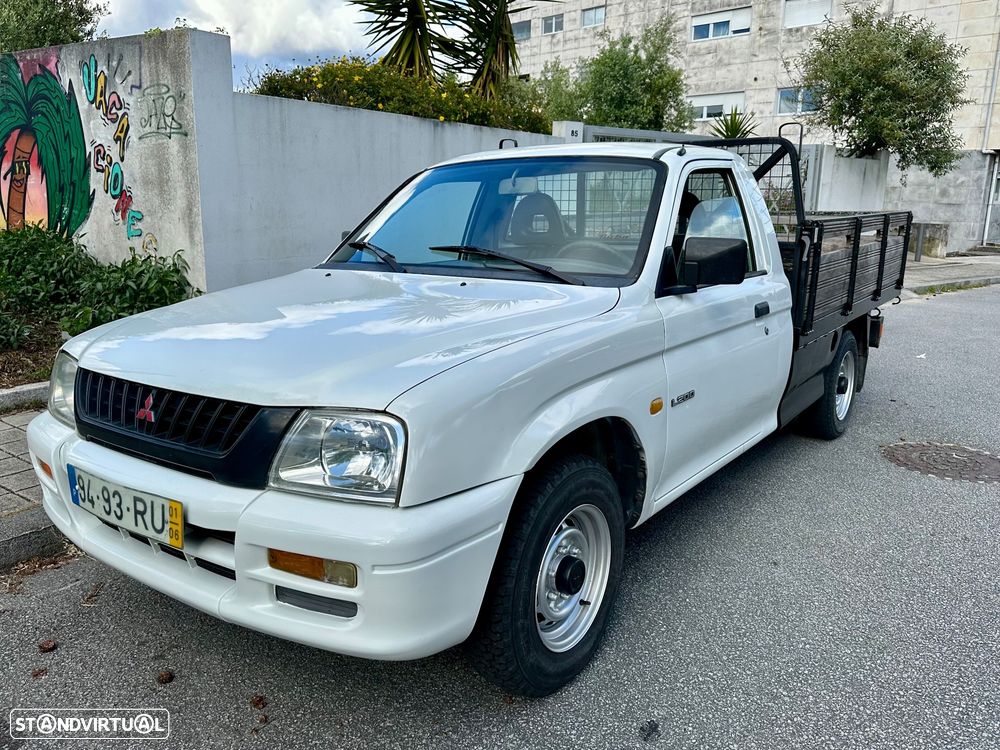 Mitsubishi L200 2.5 TD Club 3L CM - 1
