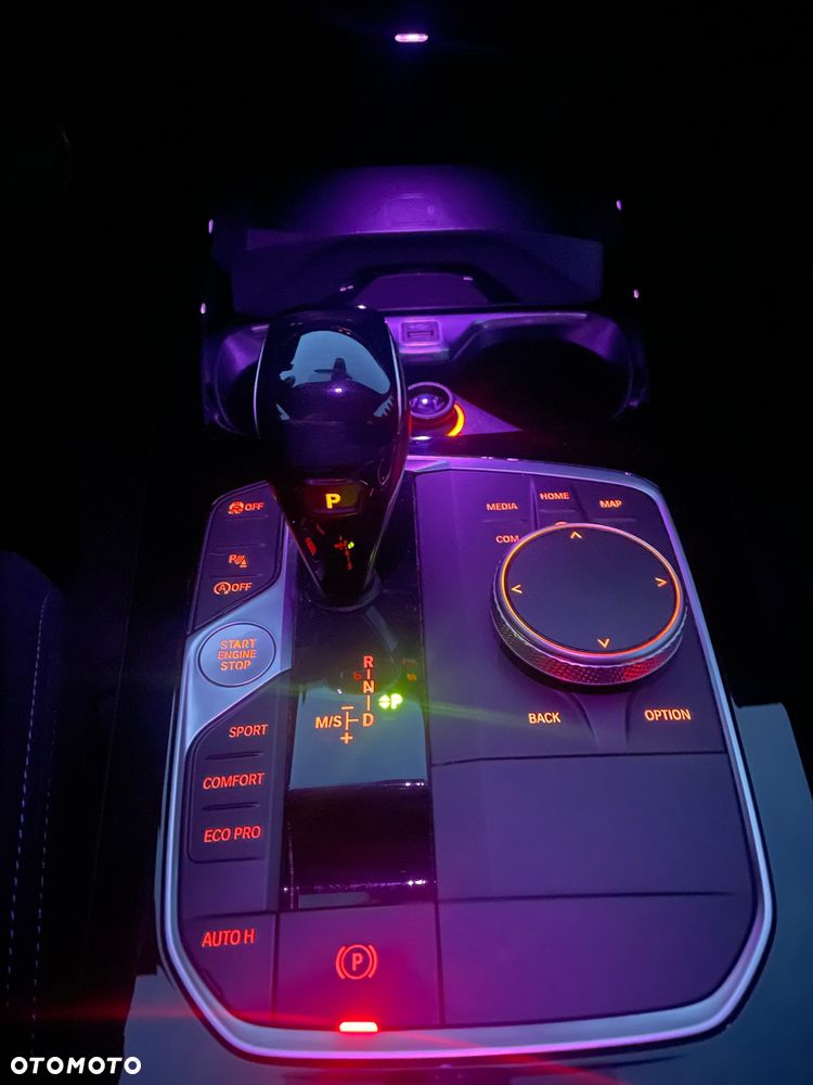 BMW Seria 1 118d M Sport Shadow - 40