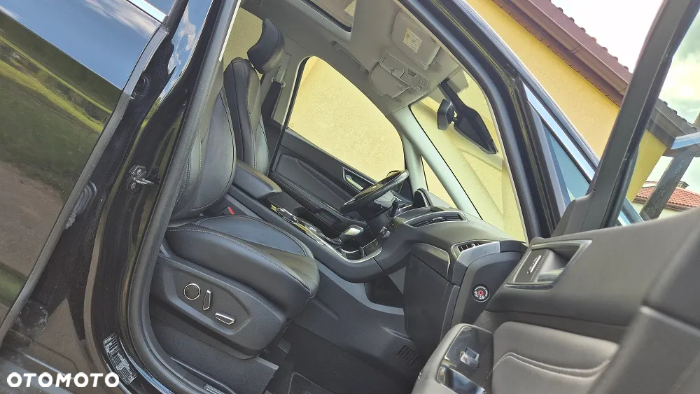 Ford S-Max 2.0 TDCi Titanium - 12
