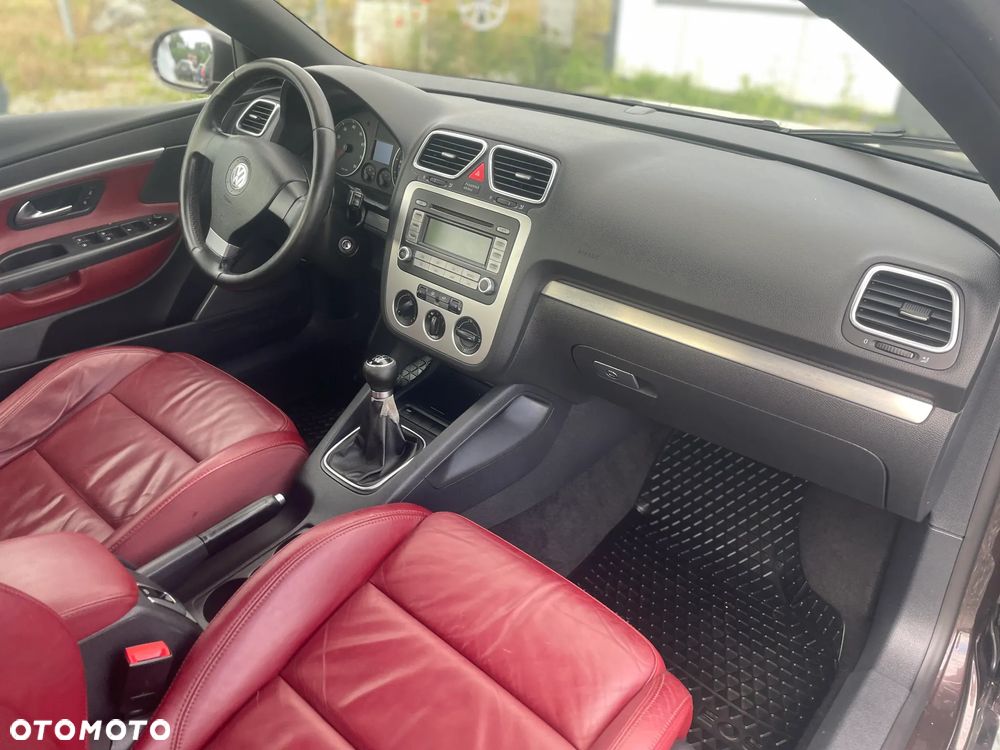 Volkswagen Eos 2.0 FSI Individual Chrom - 16