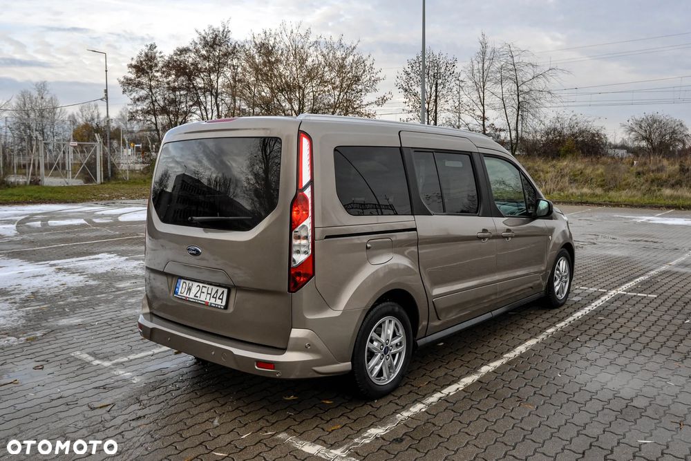 Ford Tourneo Connect 1.5 TDCi Start-Stop Titanium - 4