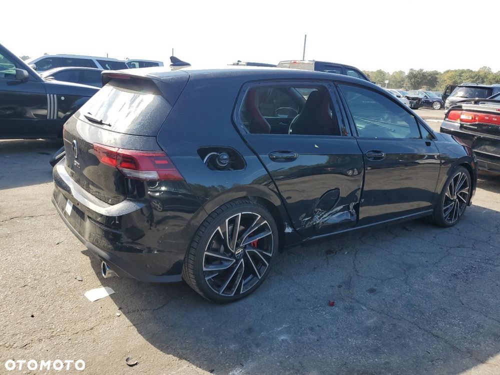 Volkswagen Golf VIII 2.0 TSI GTI DSG - 3