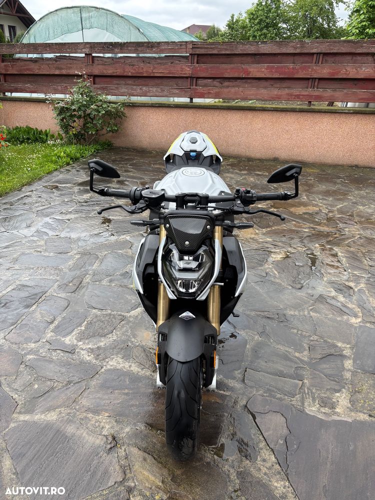 BMW S1000R - 8