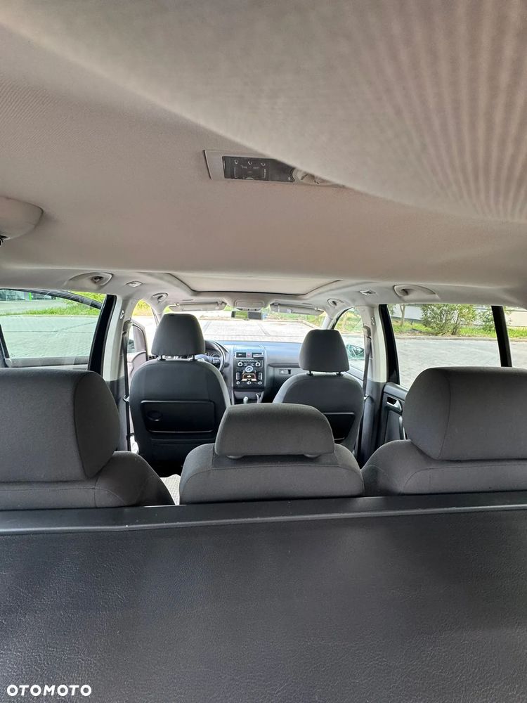 Volkswagen Touran 2.0 TDI Highline DSG - 34