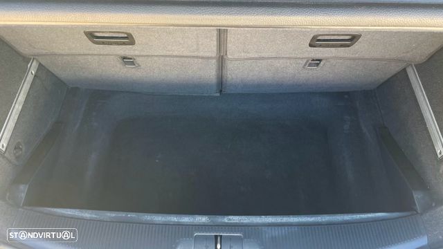 VW Sharan - 5