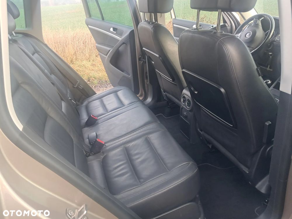 Volkswagen Tiguan 2.0 TDI SCR BlueMotion Technology Trend & Fun - 12