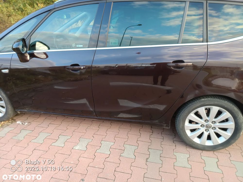 Opel Zafira 2016 photo 2