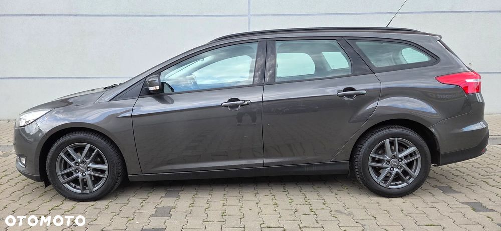 Ford Focus 1.0 EcoBoost Titanium - 2