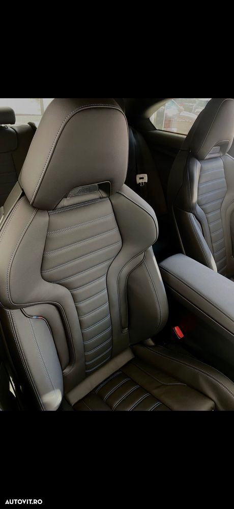 BMW M2 M240i xDrive AT - 17